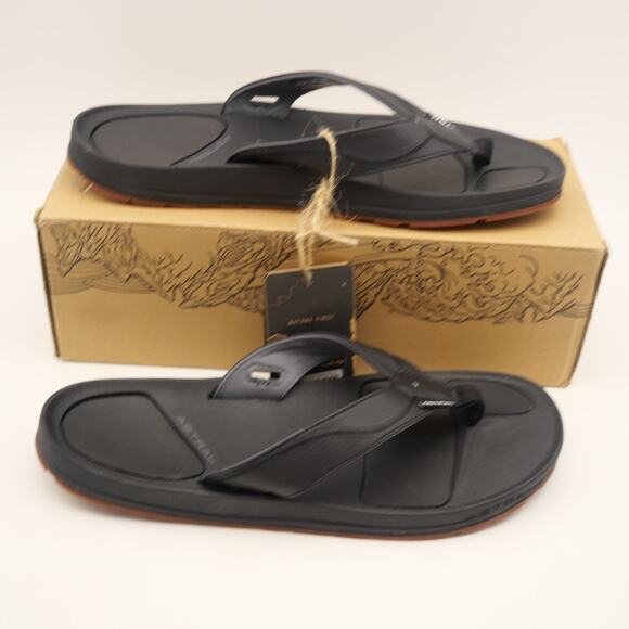 Astral Men\'s 11 Flipe Sandals Flip Flops Black NEW